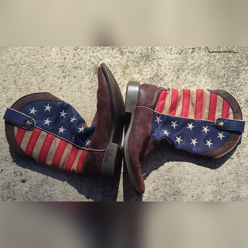 Roper Big kid Size 4 American Flag Cowboy Boots